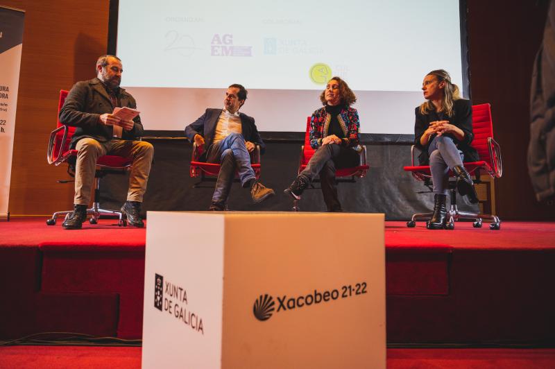 A Xunta e as asociacións empresariais de escena e de música reúnen máis de 70 profesionais galegos e portugueses na xornada de apertura de Culturgal