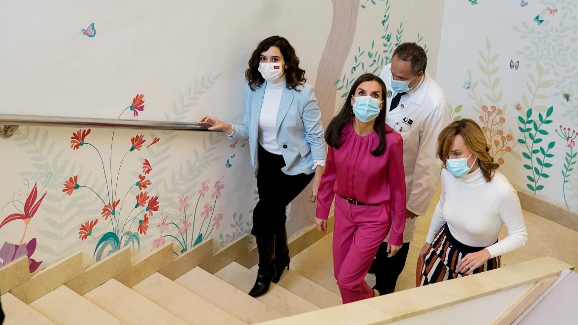 El Hospital público Infantil Niño Jesús desarrolla un proyecto con actores y directores de teatro y cine para mejorar el estado emocional de pacientes de Neurología