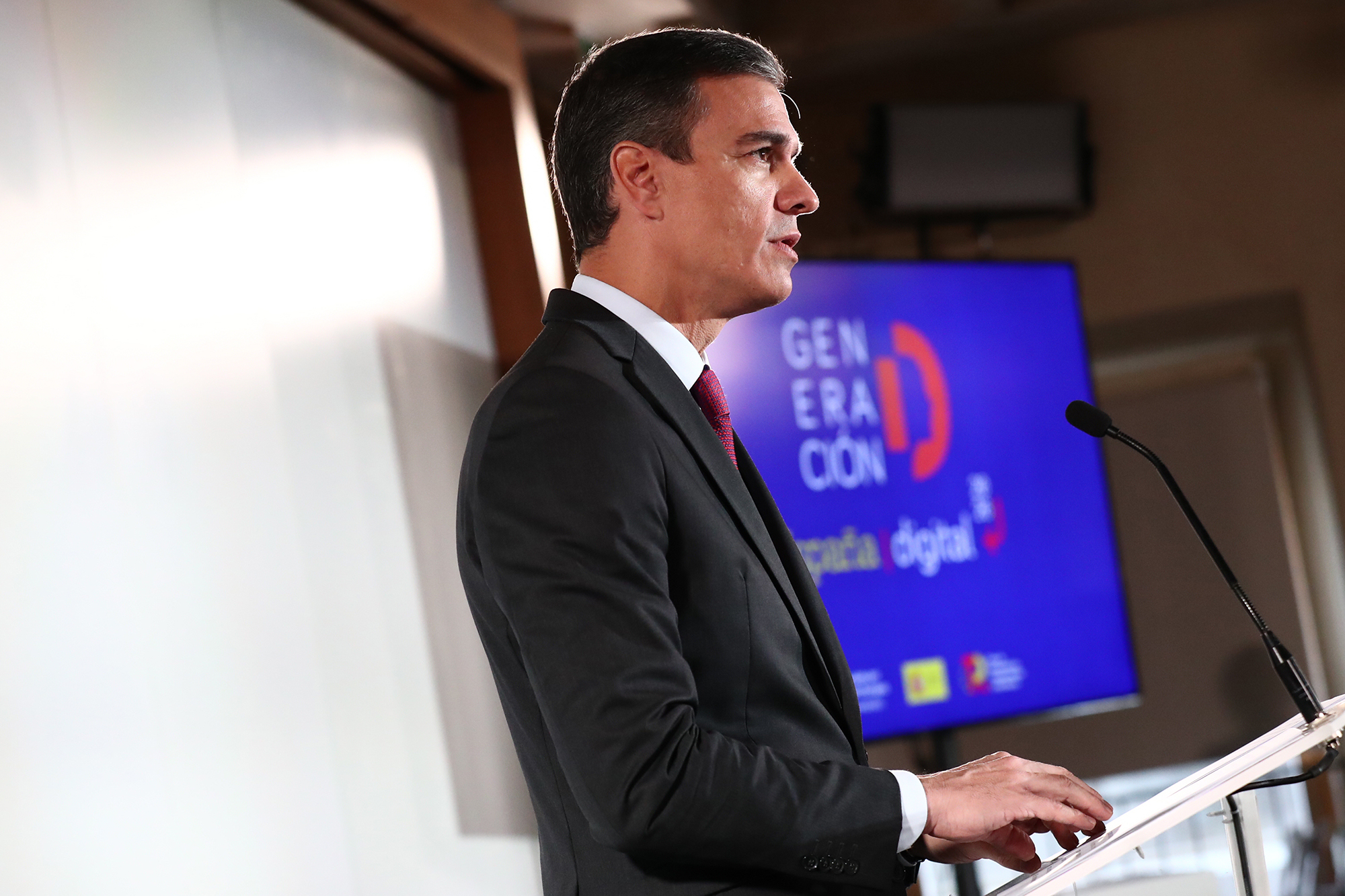 "España avanza con la apuesta de un Gobierno que está aprovechando la transición digital para reindustrializar nuestro país" [Presidente/Actividad]