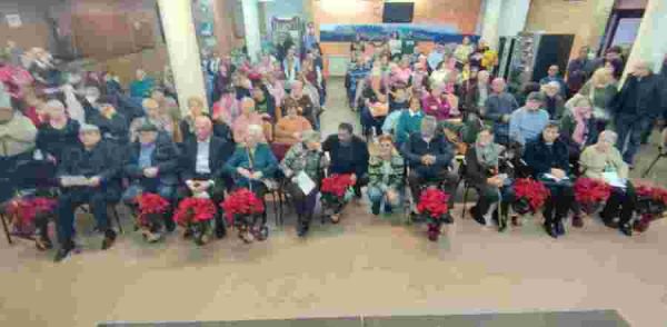 L’Ajuntament ret homenatge als socis i sòcies de 90 anys del Casal de gent gran Casa de la Mina