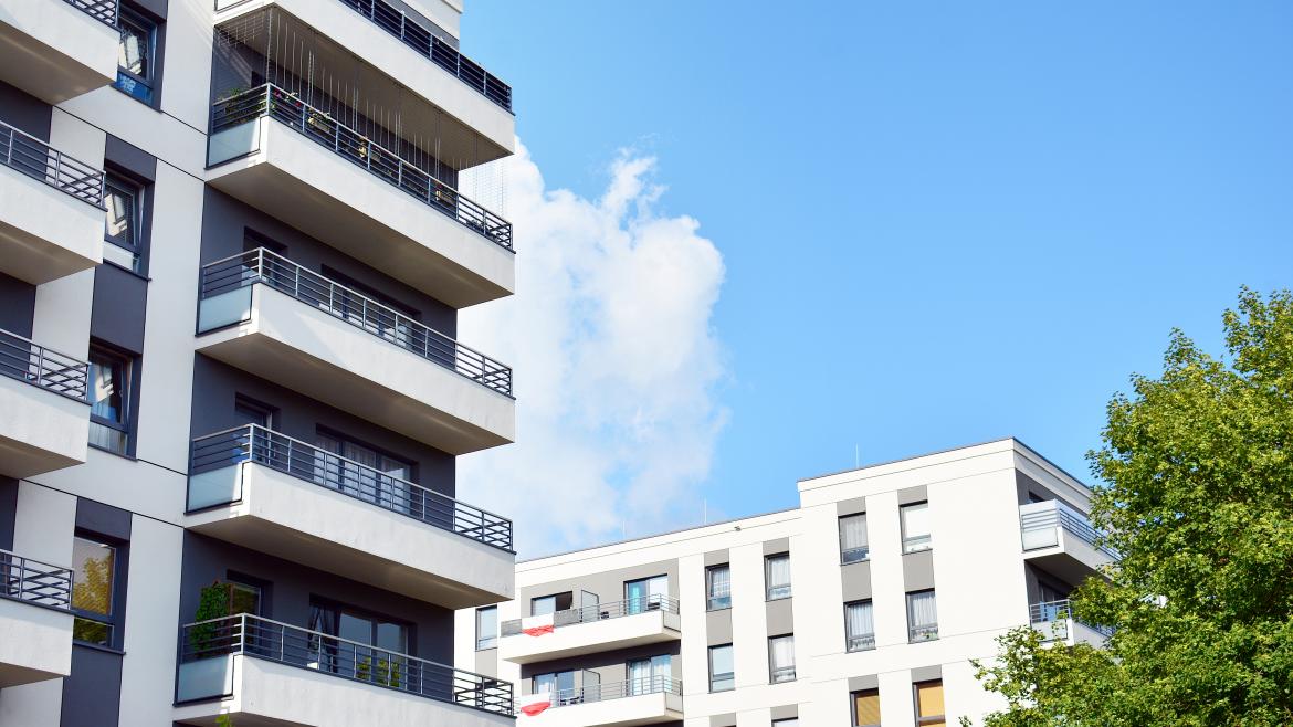 La Comunidad de Madrid construirá casi 1.700 viviendas públicas y eficientes energéticamente para su alquiler a precios asequibles