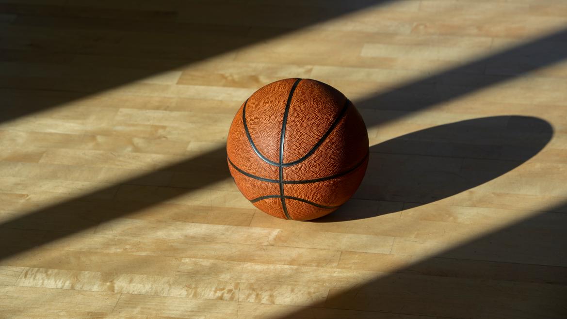 La Comunidad de Madrid impedirá que delincuentes sexuales tengan contacto con menores en el ámbito deportivo
