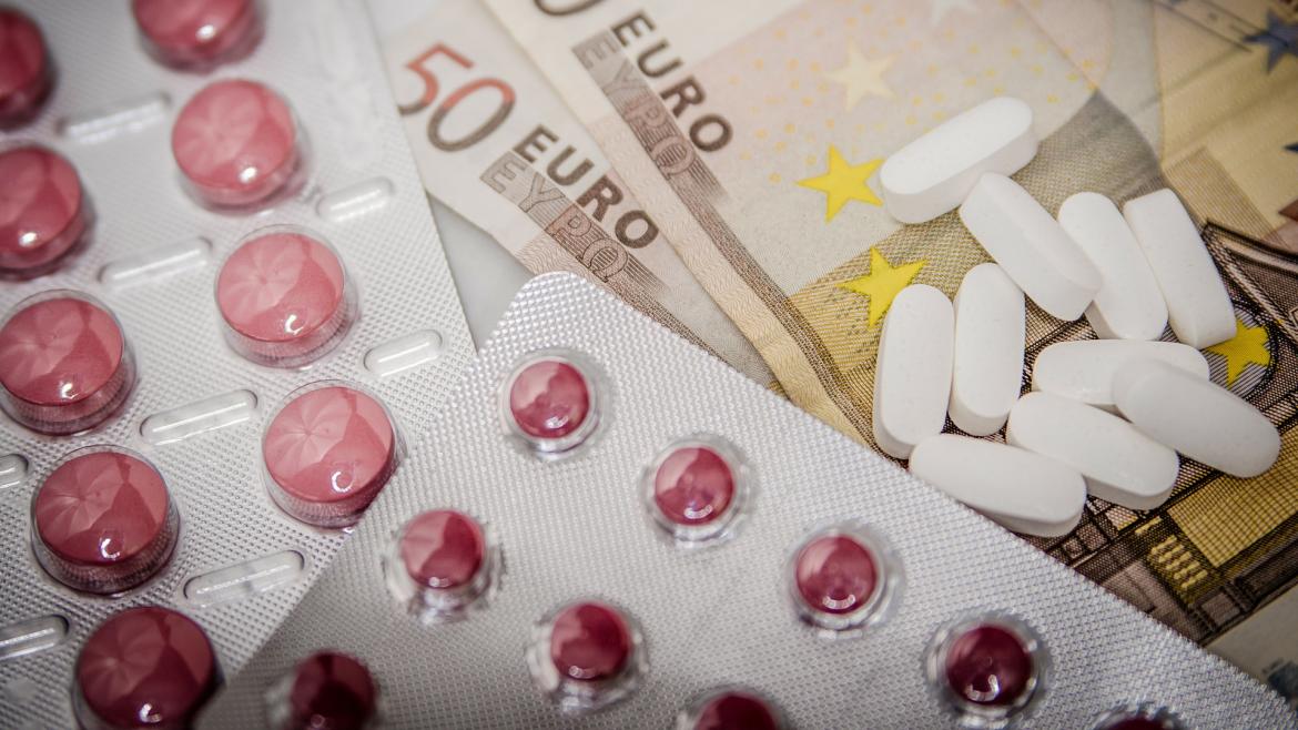 La Comunidad de Madrid invierte 53 millones para la compra de medicamentos genéricos en sus hospitales públicos