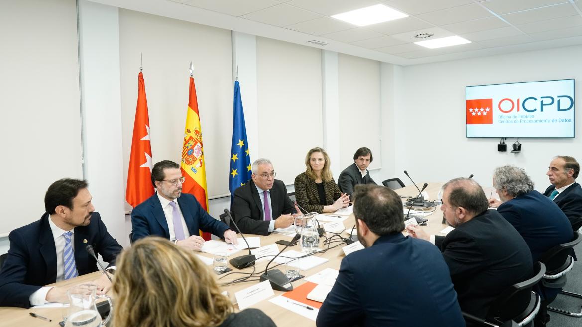 La Comunidad de Madrid asesorará a las empresas y multinacionales del sector de los data centers para impulsar su expansión en la región