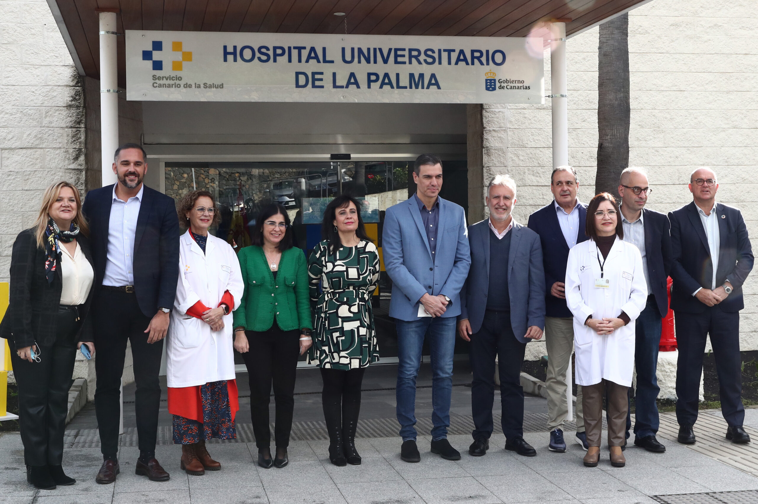 Pedro Sánchez subraya la apuesta del Gobierno para garantizar el acceso de toda la ciudadanía a técnicas diagnósticas de alta calidad a través del Plan INVEAT, en el Hospital Universitario de La Palma