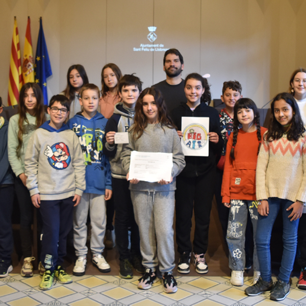 L&#039;Ajuntament fa el lliurament del Codi d&#039;Identificació Fiscal a les cooperatives escolars del projecte CuEmE