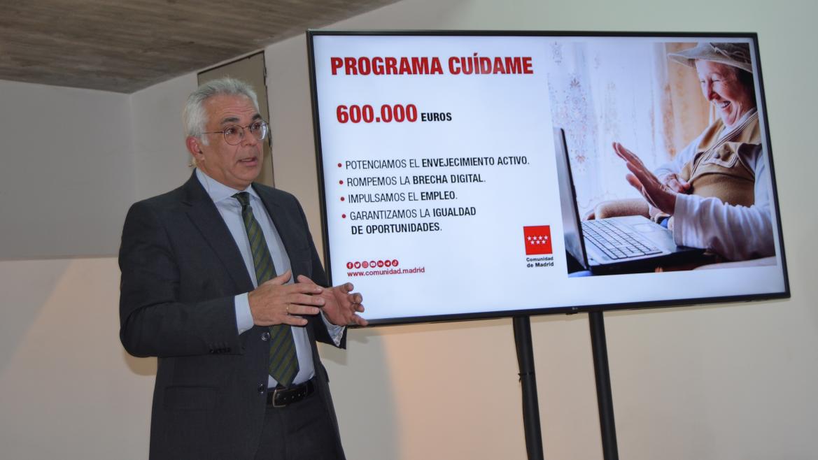La Comunidad de Madrid extiende a trece municipios del sureste el programa Cuídame, una red de cuidados para los mayores de zonas rurales