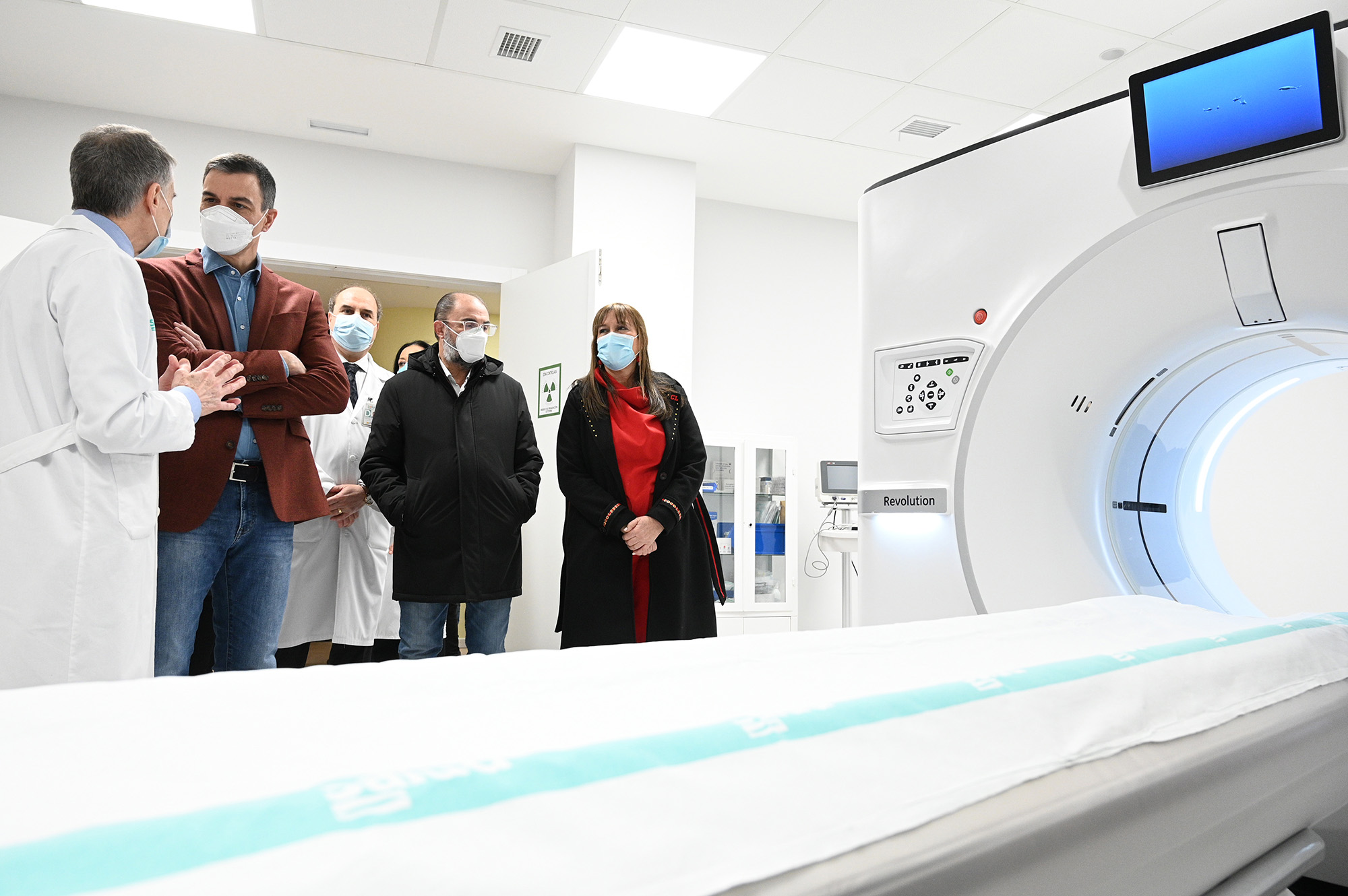 Pedro Sánchez reafirma el compromiso con una Sanidad Pública de calidad y destaca la inversión en alta tecnología