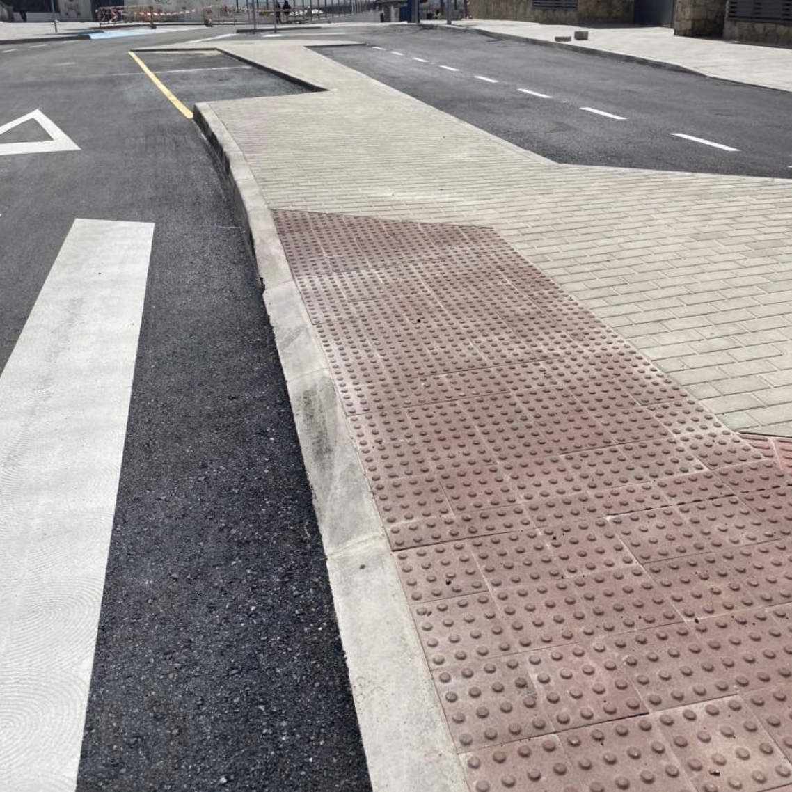 Abierto el acceso desde la Vía de Servicio al paseo Joaquín Ruíz-Giménez