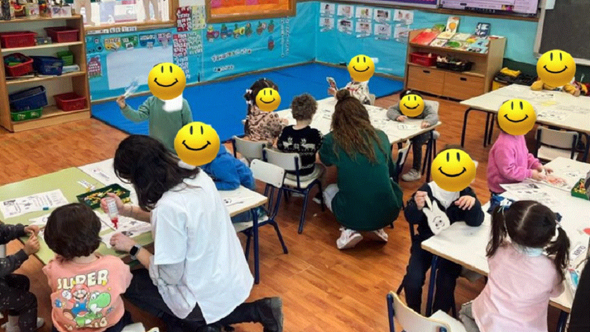 El Centro de Salud Getafe Norte enseña hábitos saludables a escolares de 3 años mediante cuentos y juegos