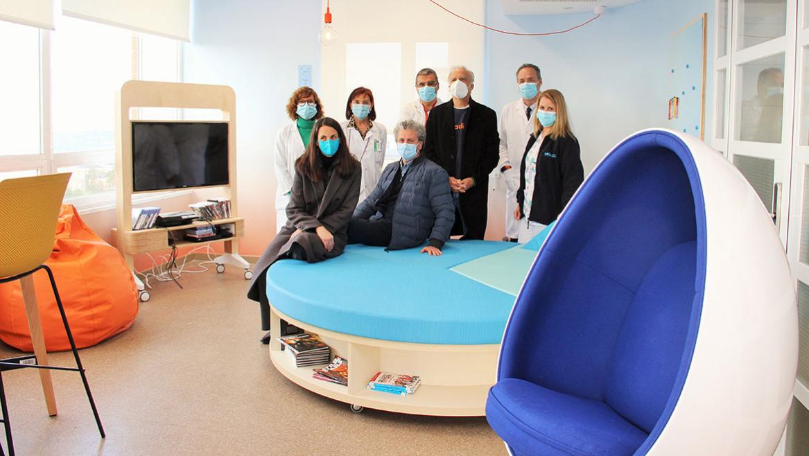 El Hospital Clínico San Carlos inaugura el 'Cubo Mágico', un espacio para amenizar la estancia hospitalaria de niños y adolescentes