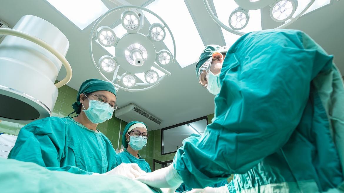 El Hospital público de Villalba incorpora un nuevo robot quirúrgico para intervenciones poco invasivas en procesos oncológicos complejos