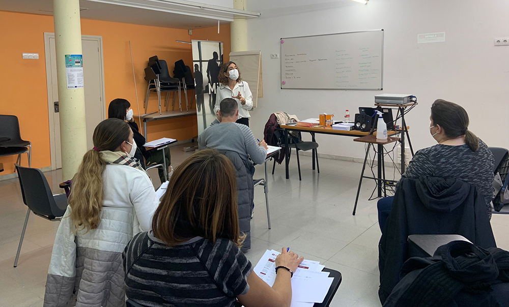 Tallers formatius 2023 per al desenvolupament professional i la recerca de feina