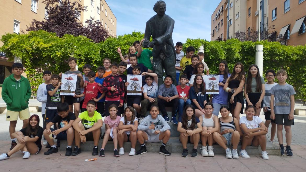 Alumnos de Coslada promueven el 'maratón' de donación de sangre del Hospital del Henares