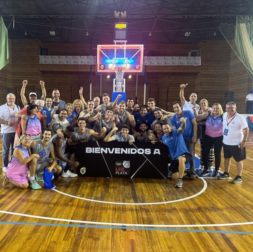 El primer equip del Club Bàsquet Santfeliuenc aconsegueix l&#039;ascens a la Lliga LEB Plata