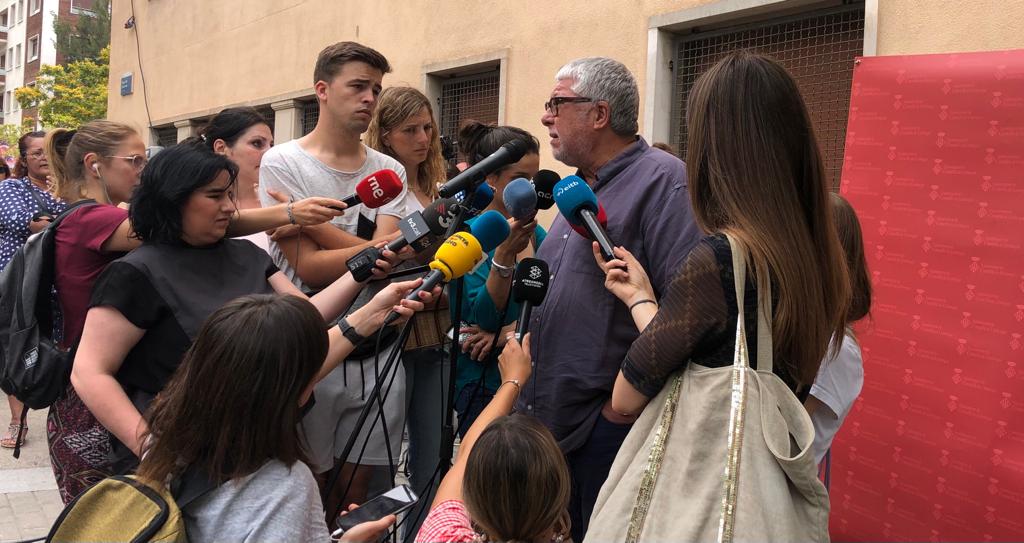 El alcalde de Cornellà condena el asesinato y califica los hechos como un acto que ha enturbiado a una ciudad por el barro de la violencia machista