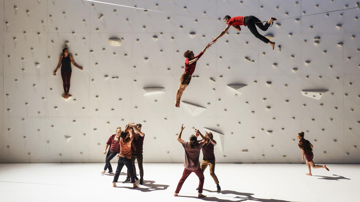 Rachid Ouramdane y Chaillot-Théâtre National de la Danse de París traen al Festival Madrid en Danza su nuevo trabajo Corps extrêmes