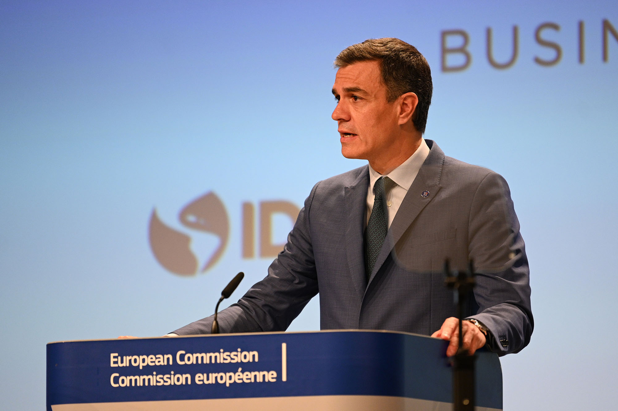 "Europa y la CELAC se encuentran en una situación esperanzadora para equilibrar necesidades e intereses en áreas prioritarias para sus economías" [Presidente/Actividad]