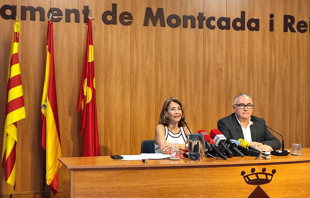 La ministra Sánchez anuncia a Montcada i Reixac la licitació d’un estudi informatiu per al desdoblament de l’R3