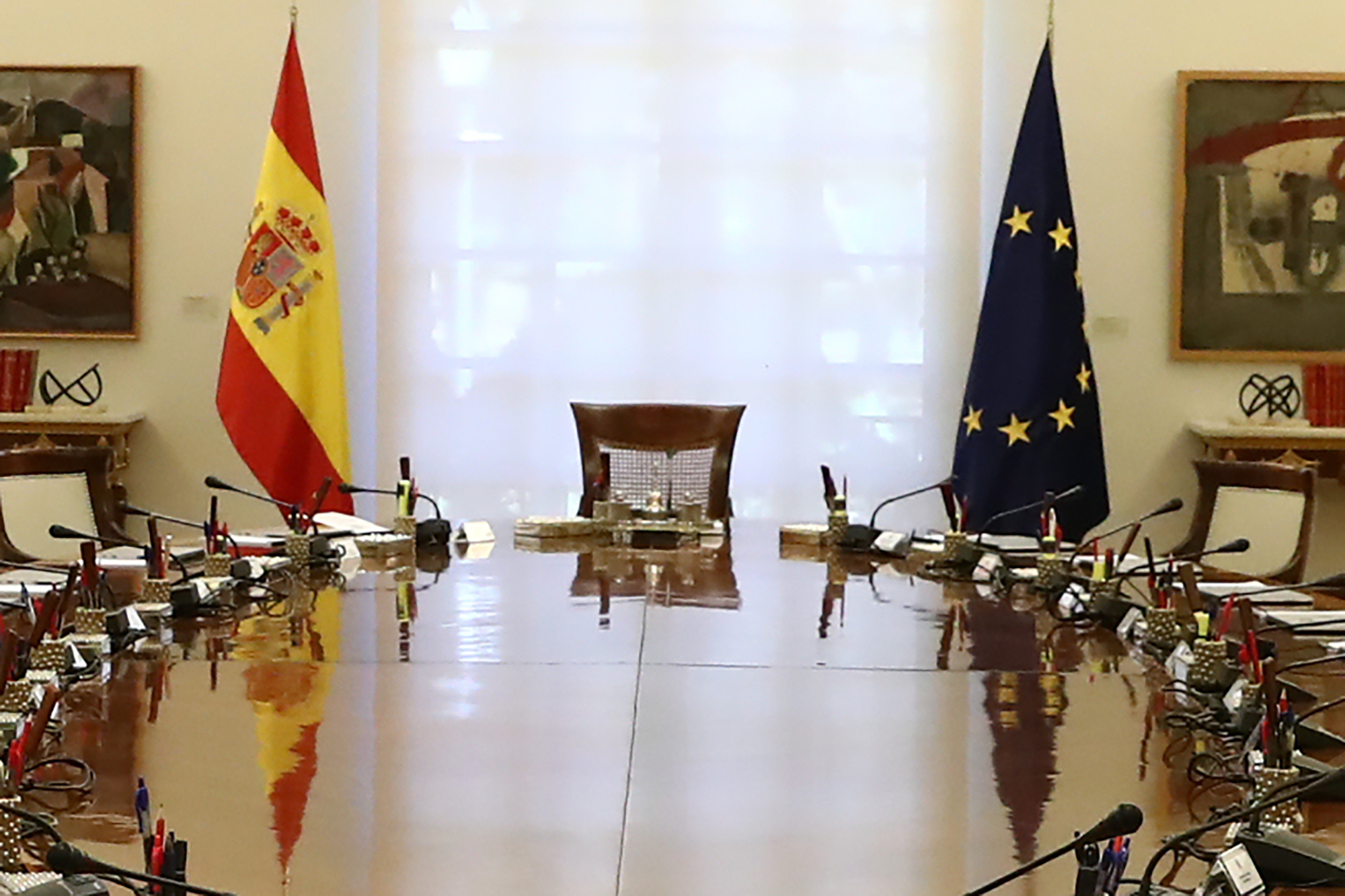 Pedro Sánchez preside la reunión del Consejo de Ministros
