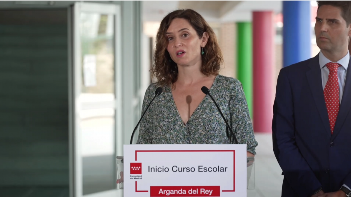 Díaz Ayuso pone en marcha dos planes para combatir el fracaso escolar centrados en la libertad, la calidad educativa y la atención a alumnos con necesidades especiales