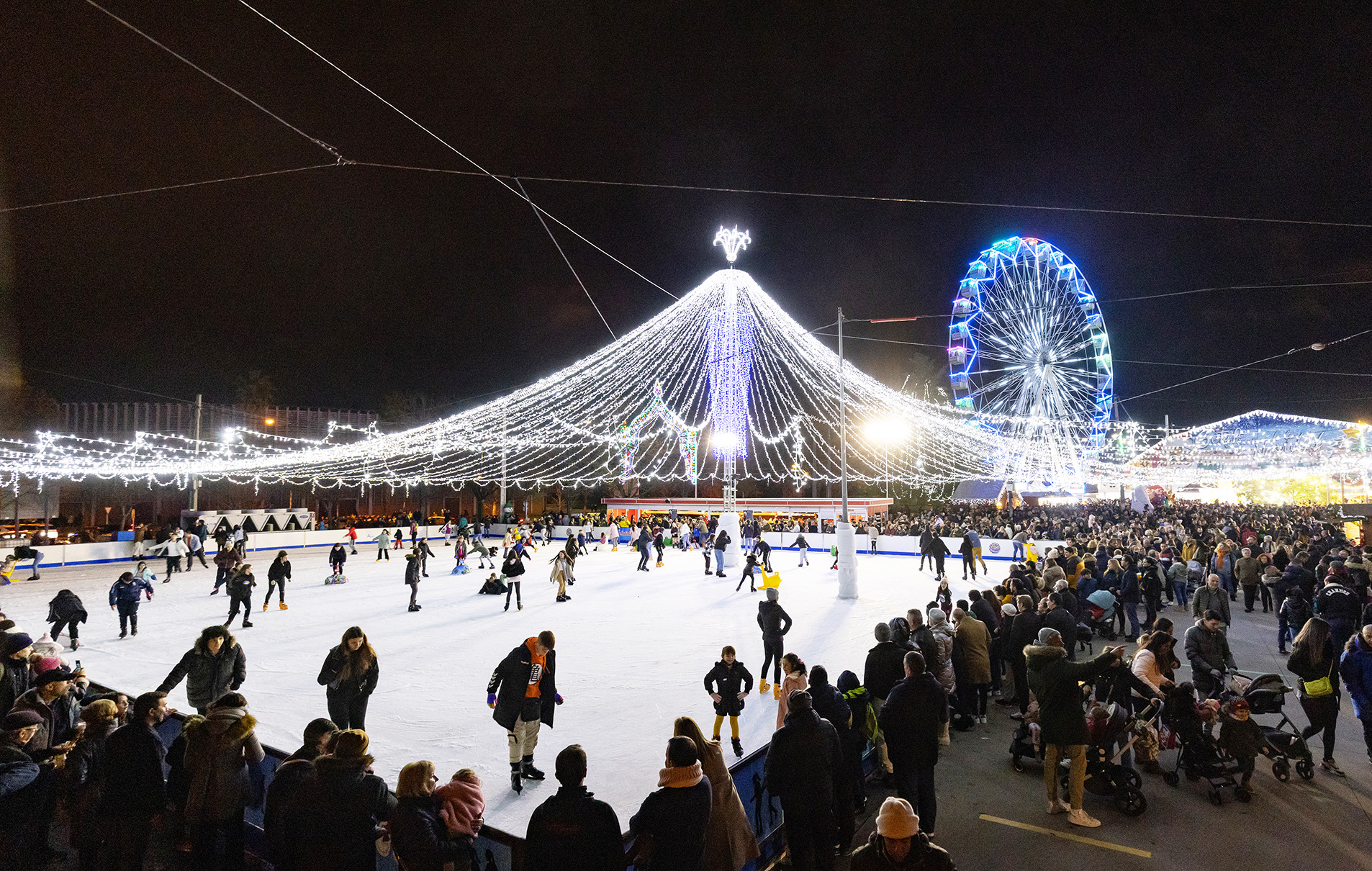 Getafe comienza a instalar la Feria de Navidad 2023/24