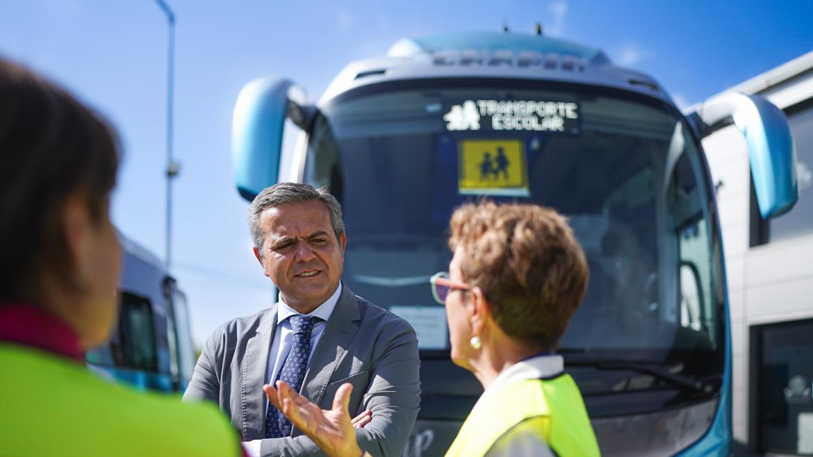 La Comunidad de Madrid prevé inspeccionar 800 vehículos de transporte escolar a lo largo del presente curso