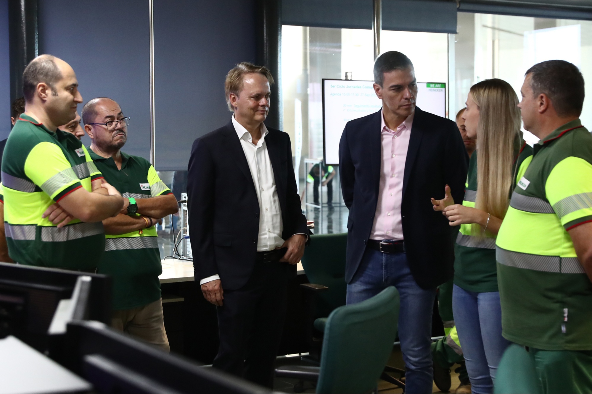 La Moncloa. 30/09/2023. Pedro Sánchez inaugura la planta termosolar de Heineken España en Sevilla, la más grande de Europa [Presidente/Actividad]