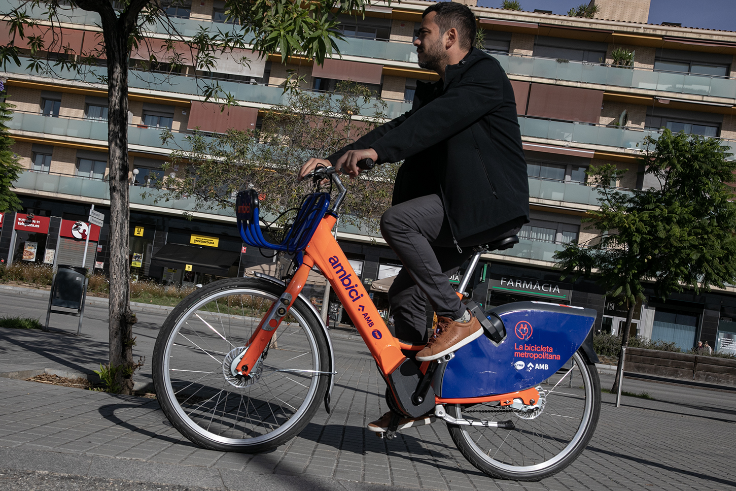 Acte inaugural de l&#039;AMBici a Sant Feliu, el servei de bici pública metropolitana que supera els 20.000 usuaris i el milió de viatges