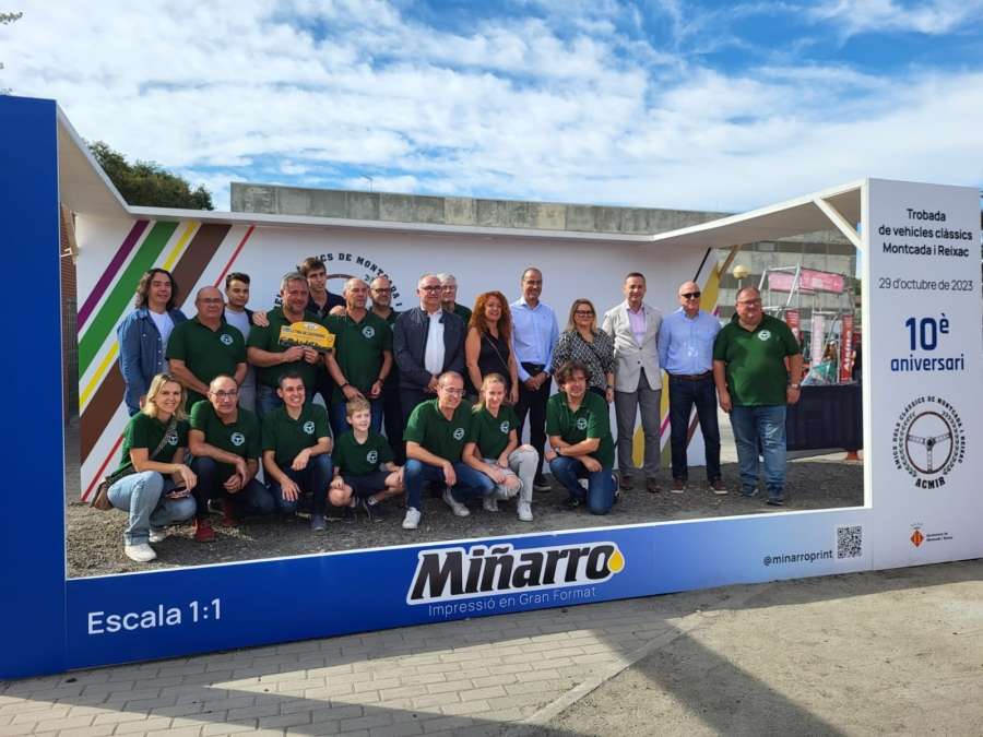 Les fires de motor i de gastronomia es consoliden com un acte conjunt i tornen a ser un èxit de participació
