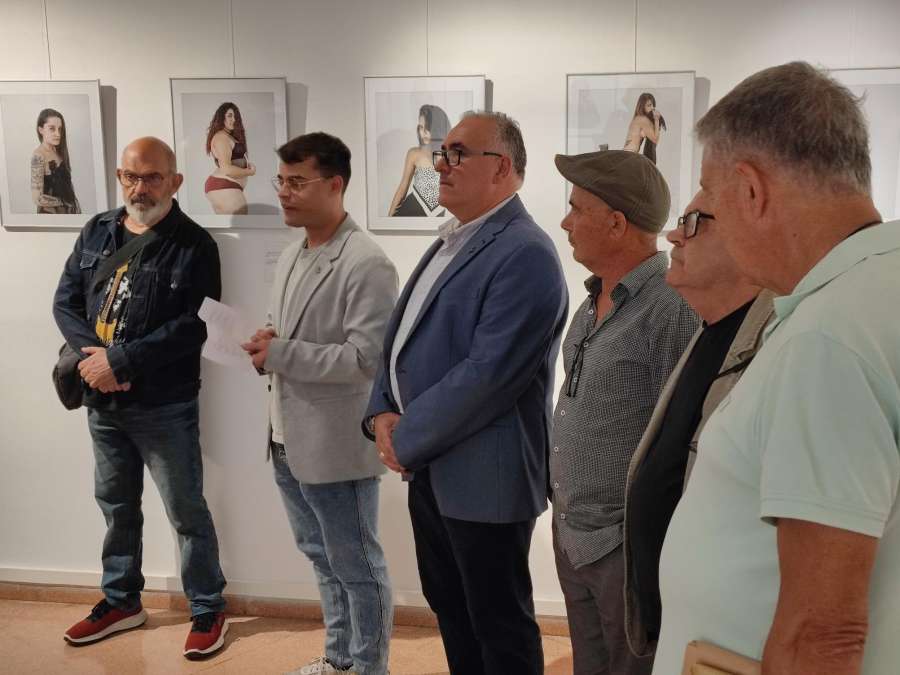 Photomontcada 2023 omple de fotografia els equipaments municipals durant octubre i novembre