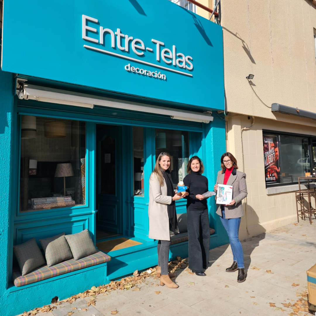 El comercio local de Torrelodones decora tu Navidad