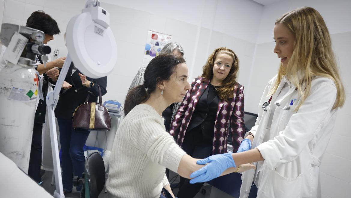 La Comunidad de Madrid forma a más de 1.000 sanitarios en 174 centros de salud para aumentar su oferta en la región