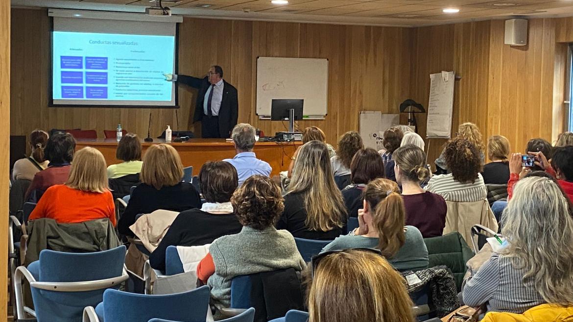 La Dirección Asistencial Noroeste de Atención Primaria celebra su Jornada de sensibilización frente a la violencia hacia las mujeres