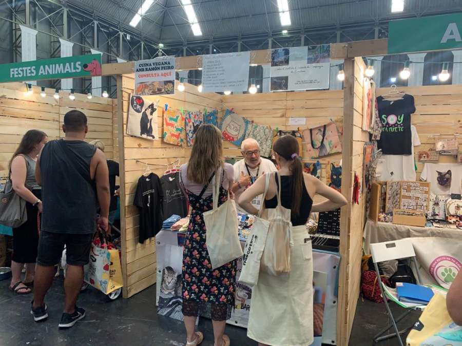 La nova regidoria de Benestar Animal es presenta amb la celebració d’una fira relacionada amb el sector