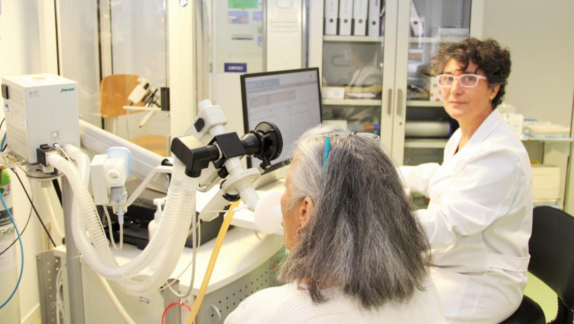 Neumólogos del Hospital Clínico San Carlos emplean una novedosa técnica en pacientes con EPOC que mejora los resultados de tratamientos convencionales