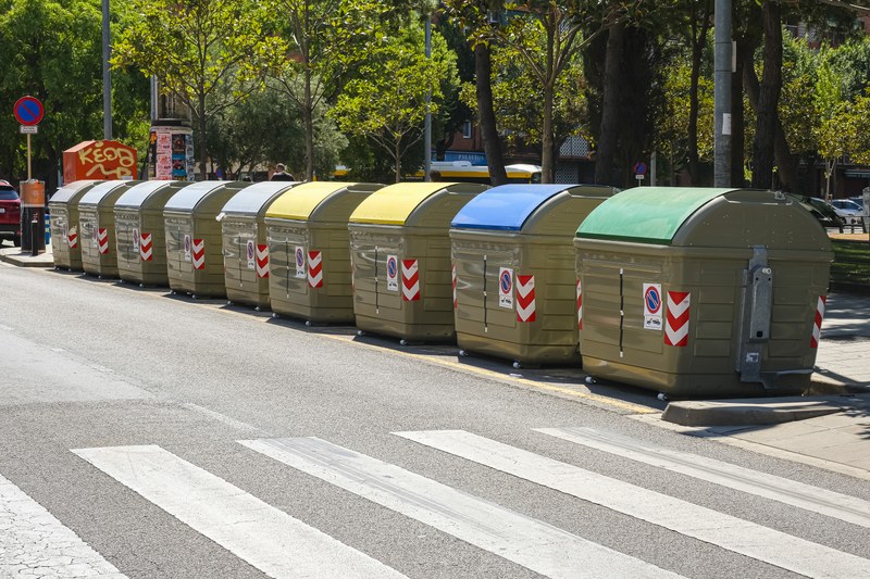 ¿Tiramos la basura en el contenedor correspondiente?