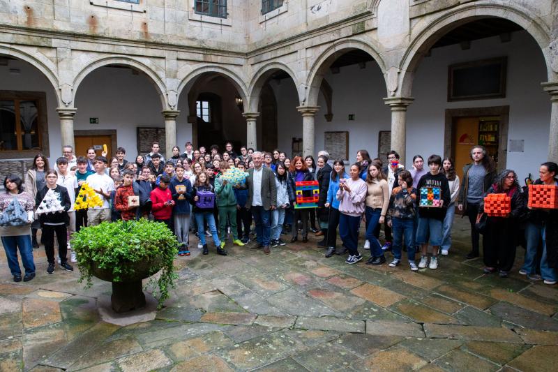 A Xunta e Igaciencia premian a innovación científica en galego entre a mocidade no certame anual Novos Poliedros