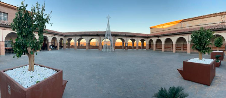El Ayuntamiento de Sástago peatonaliza la plaza de la Diputación