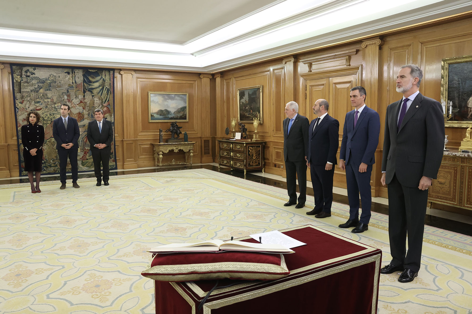 La Moncloa. 29/12/2023. Pedro Sánchez asiste a la promesa de los nuevos ministros tras la remodelación del Ejecutivo [Presidente/Actividad]