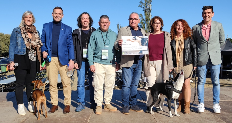 La primera edició de la Fira de Benestar Animal rep una bona acollida per part de la ciutadania