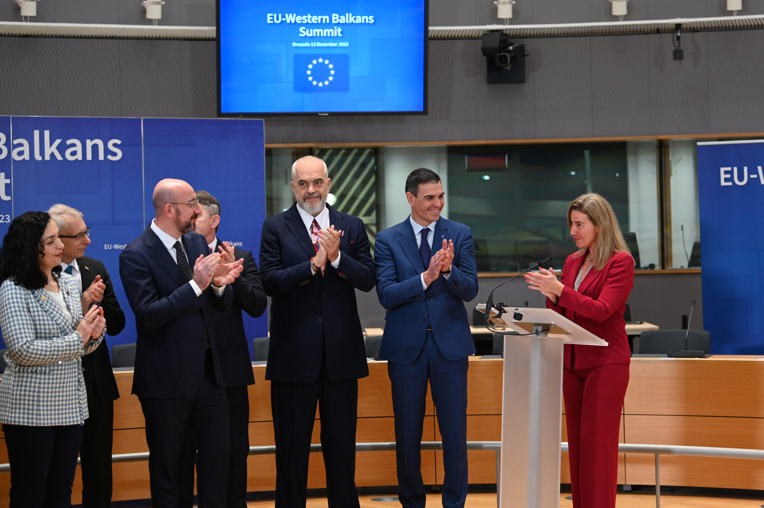 Pedro Sánchez defiende en Bruselas que el futuro de los Balcanes Occidentales se encuentra en la Unión Europea