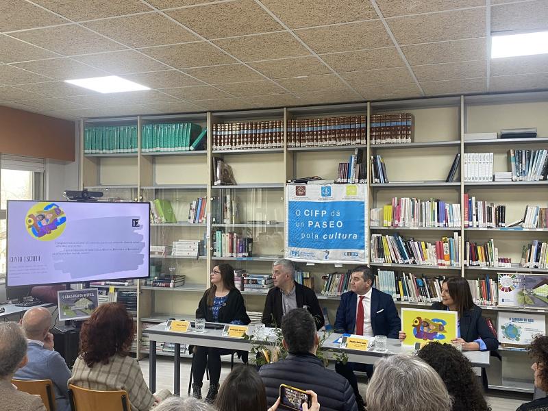 A Xunta reforzará as aulas hospitalarias con material didáctico para traballar o galego e a expresión artística entre a rapazada