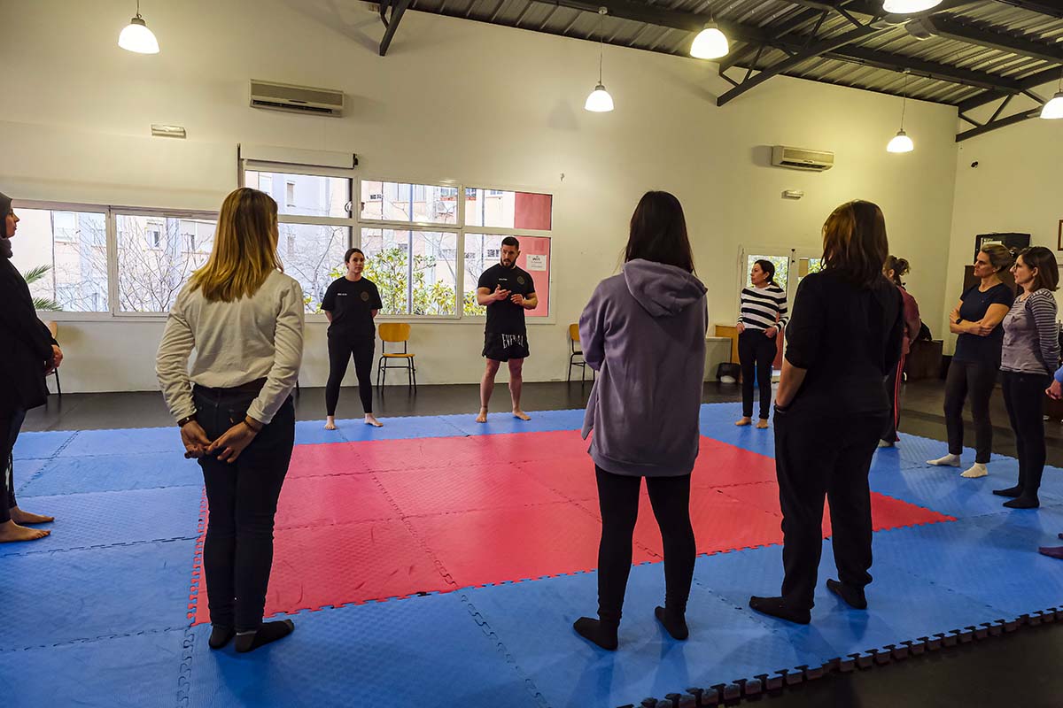 Cursos, talleres y conferencias dirigidos a las mujeres de Cornellà