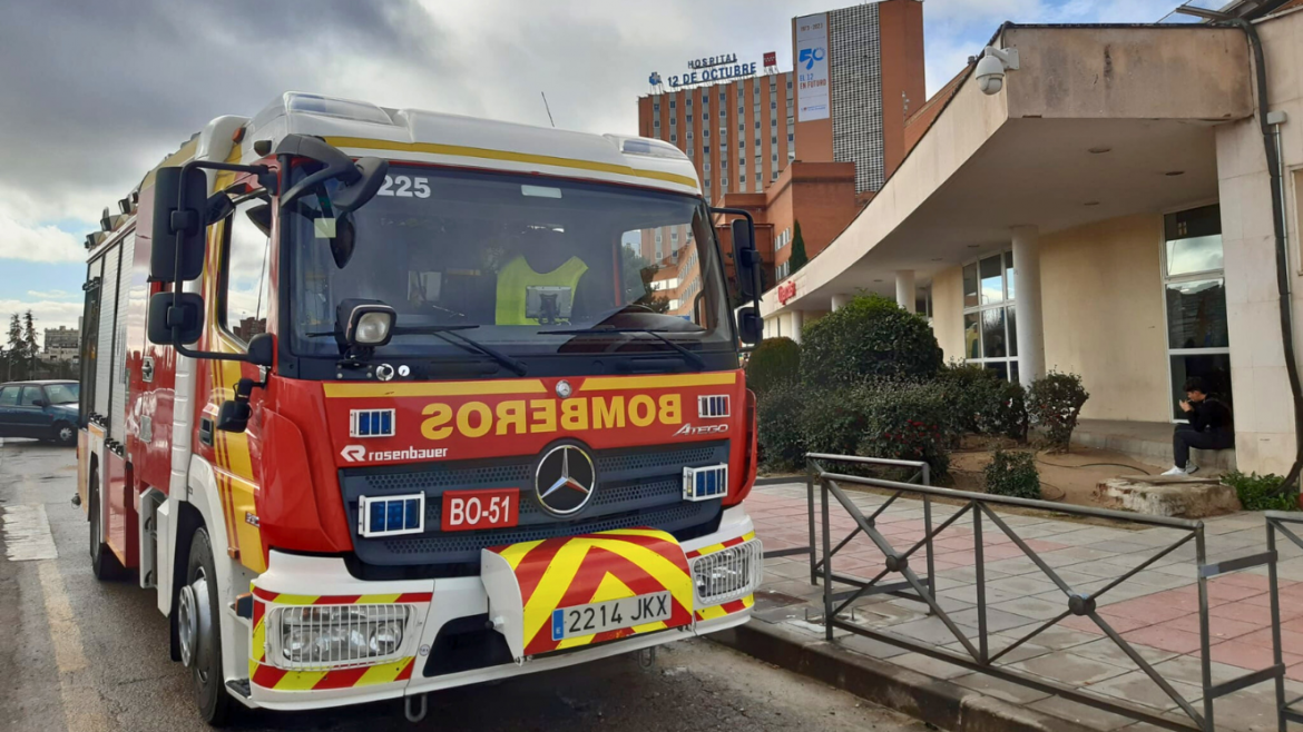 El Hospital 12 de Octubre realiza un simulacro de incendio en la Unidad de Trauma y Emergencias