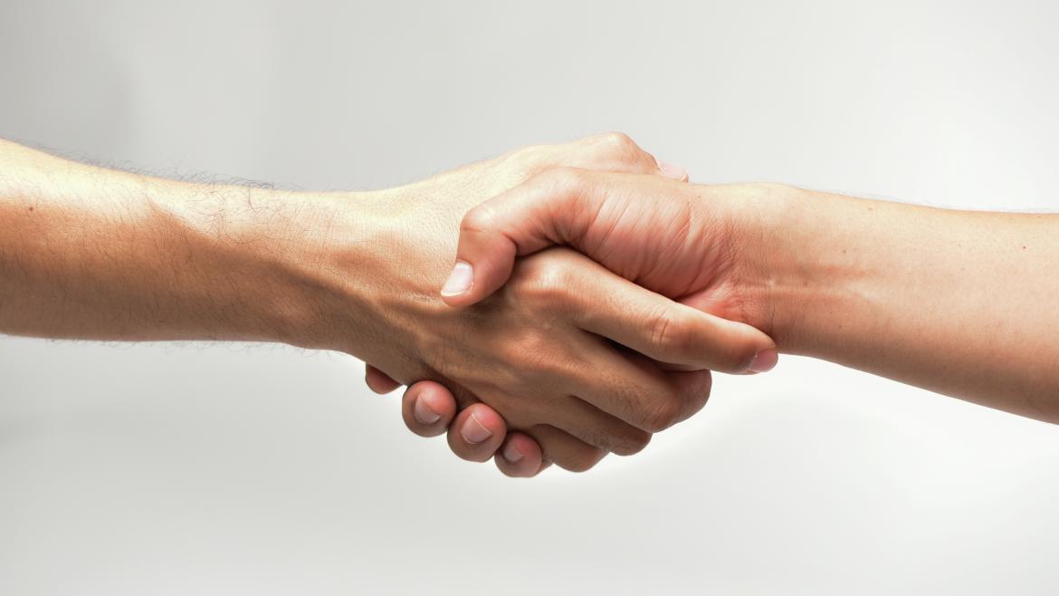 La Comunidad de Madrid invierte más de 800.000 euros para la contratación de desempleados en siete municipios afectados por la DANA