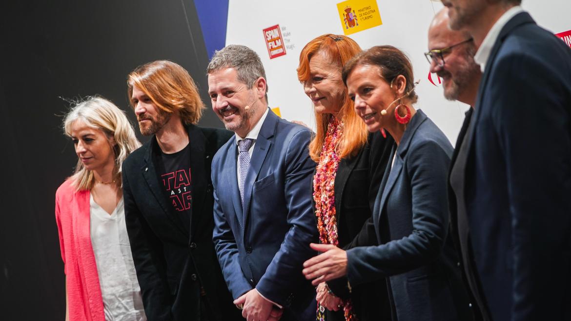 La Comunidad de Madrid promociona el turismo cinematográfico con guías sobre Samuel Bronston y Concha Velasco