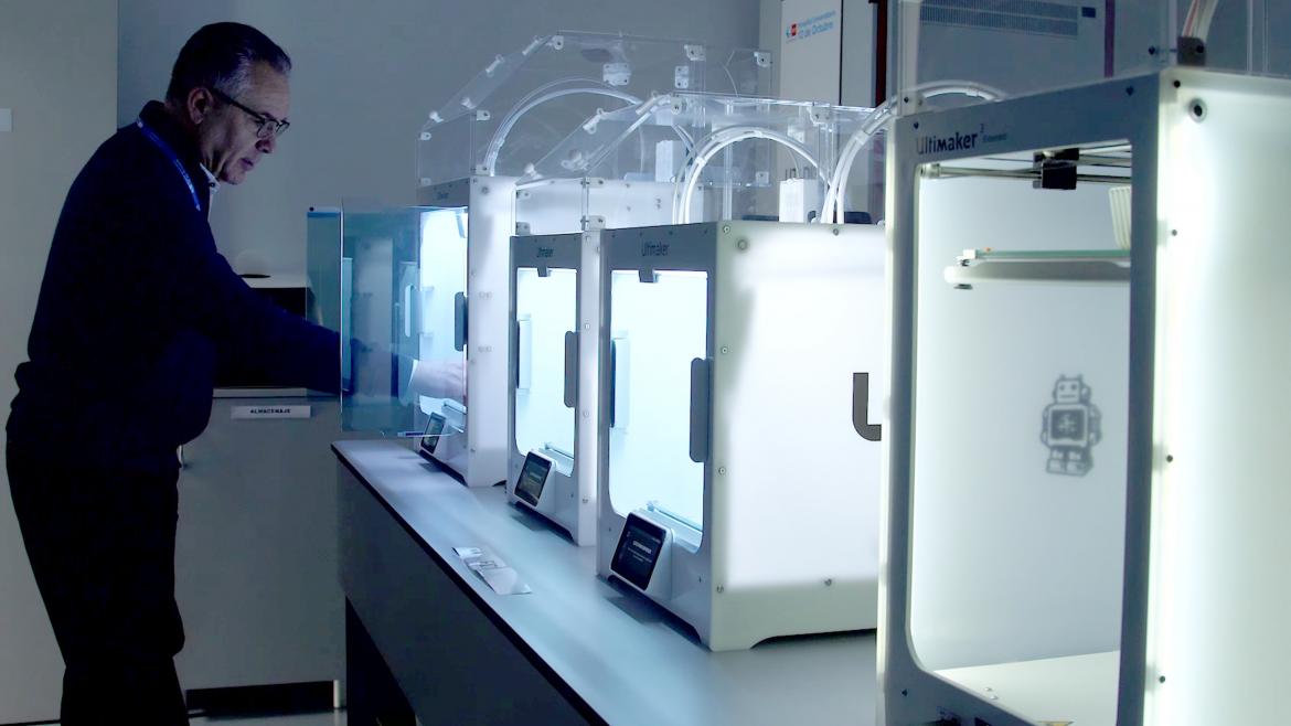 El Hospital 12 de Octubre de la Comunidad de Madrid consigue una certificación nacional para el diseño y fabricación de productos sanitarios a medida en 3D