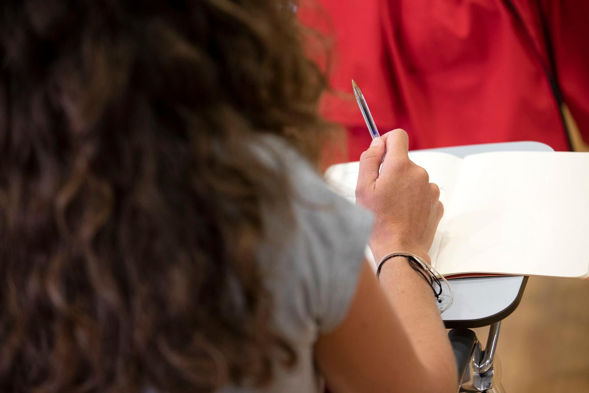 A Xunta convoca as probas para obter os certificados de lingua galega Celga nos seus catro niveis