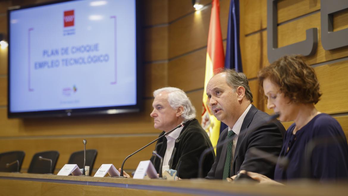 La Comunidad de Madrid desplegará un plan de choque para cubrir más de 40.000 empleos en el sector tecnológico